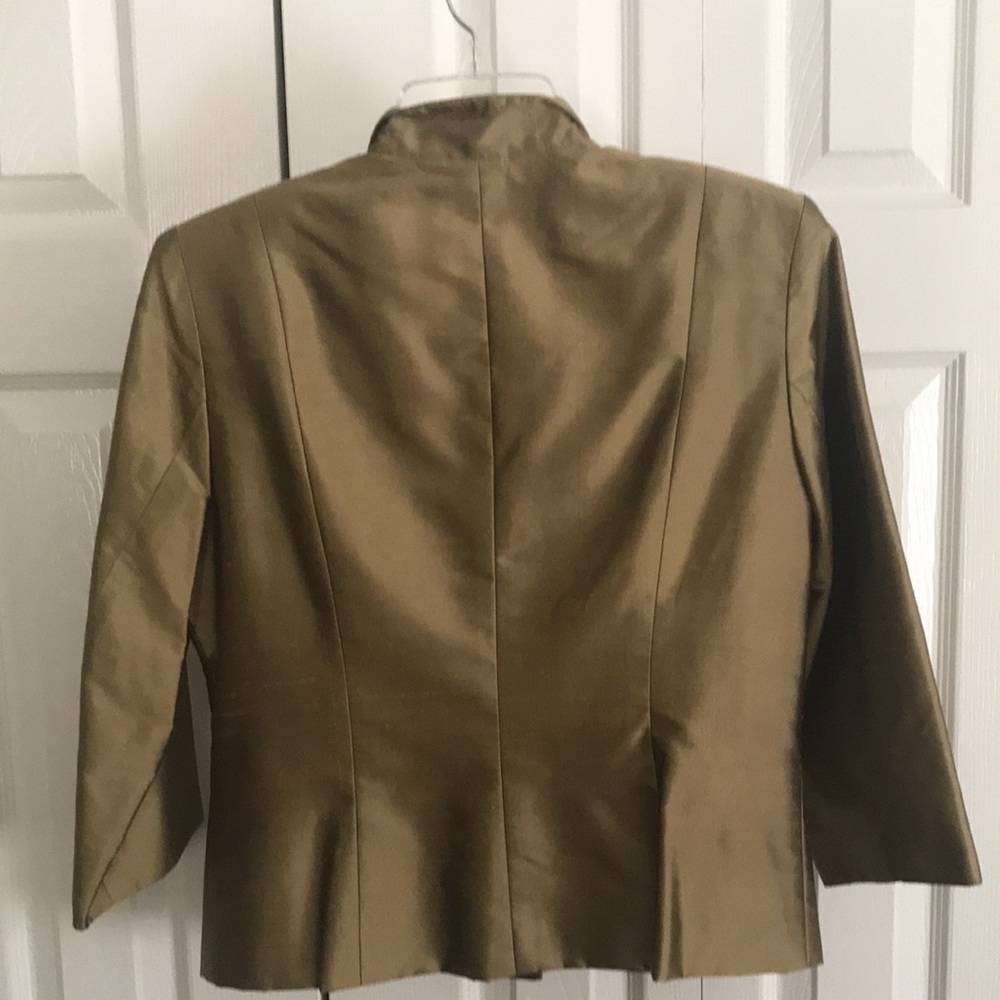 Silk Top - Picture 3 of 4